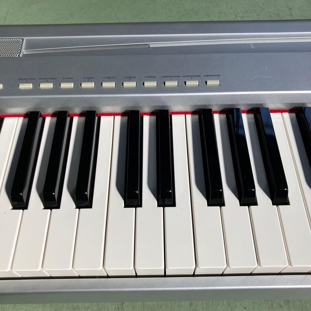 電子ピアノ　YAMAHA P-85