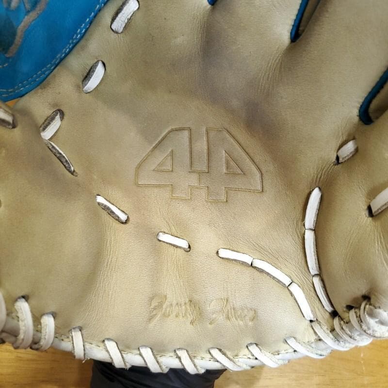 44 Pro フォーティーフォー MLB使用者多数 激レア 内野用 硬式グローブ