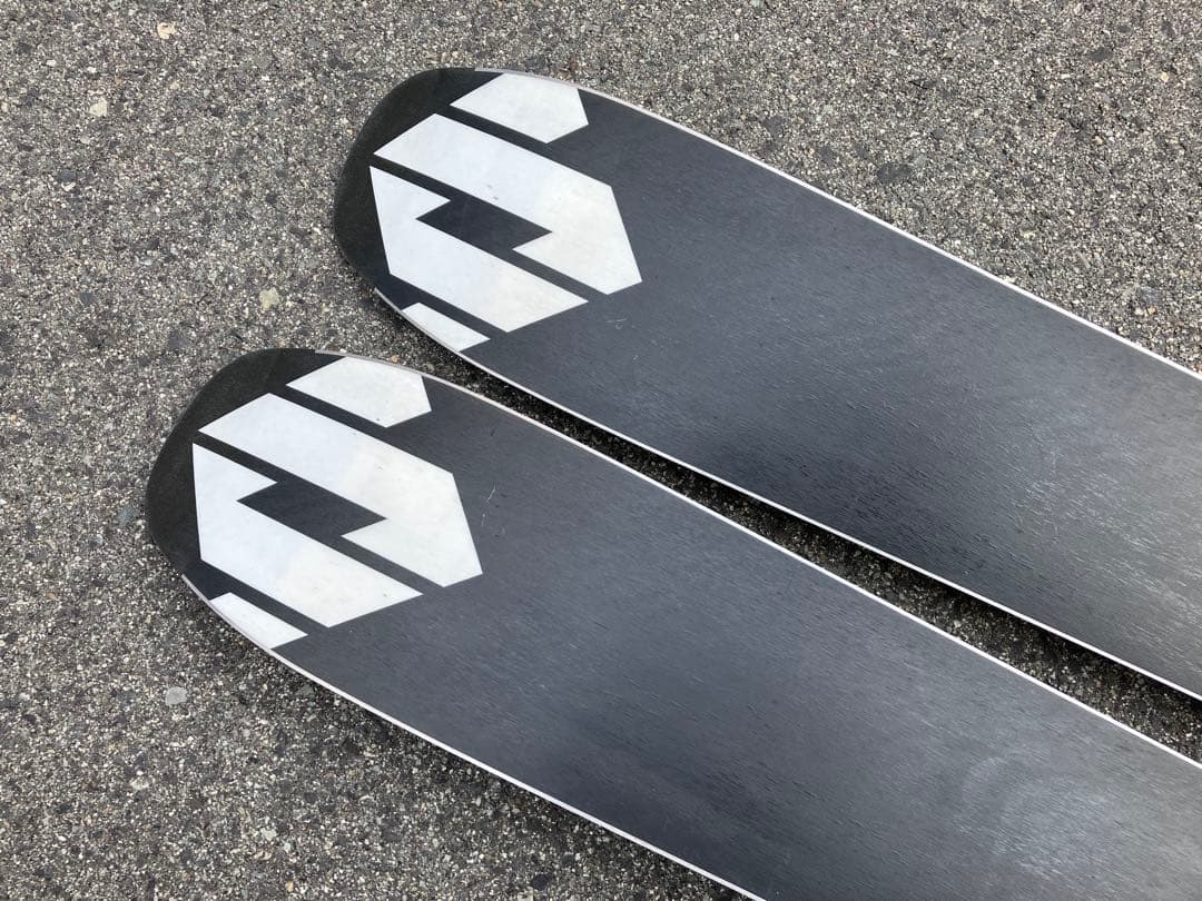 Völkl 90EIGHT 177 G3 ION 12 テックビンディングセット