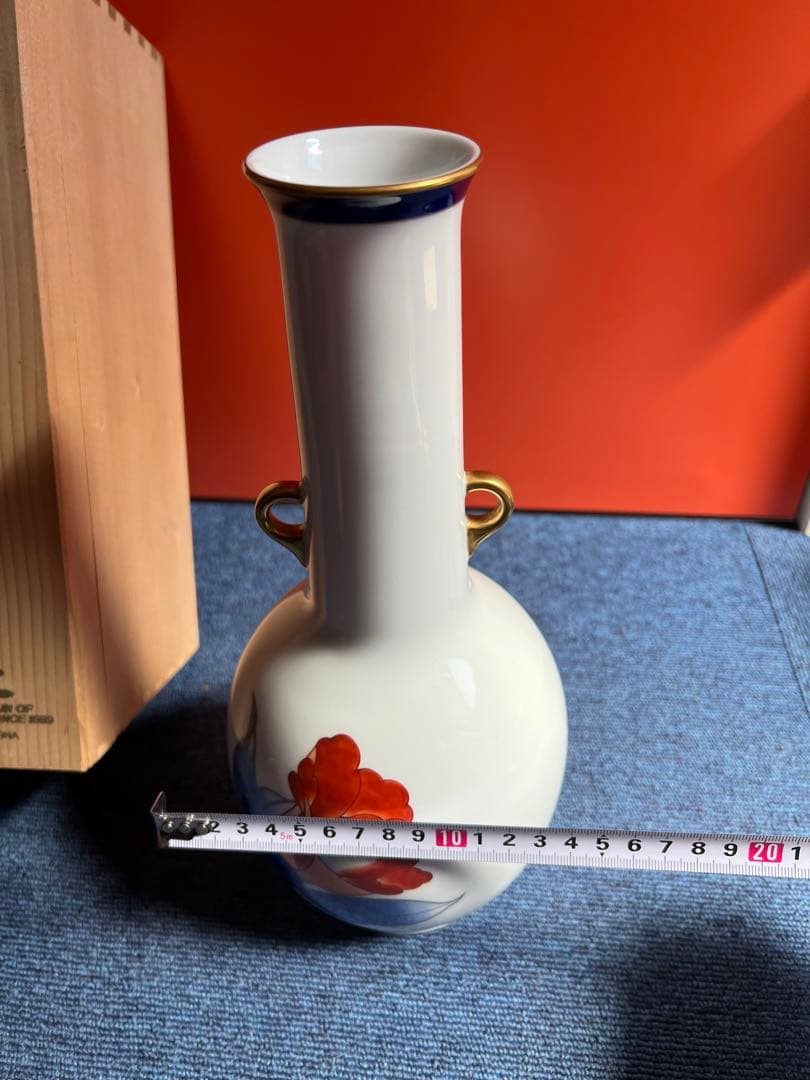 875 香蘭社　耳付き　花瓶　金彩　未使用