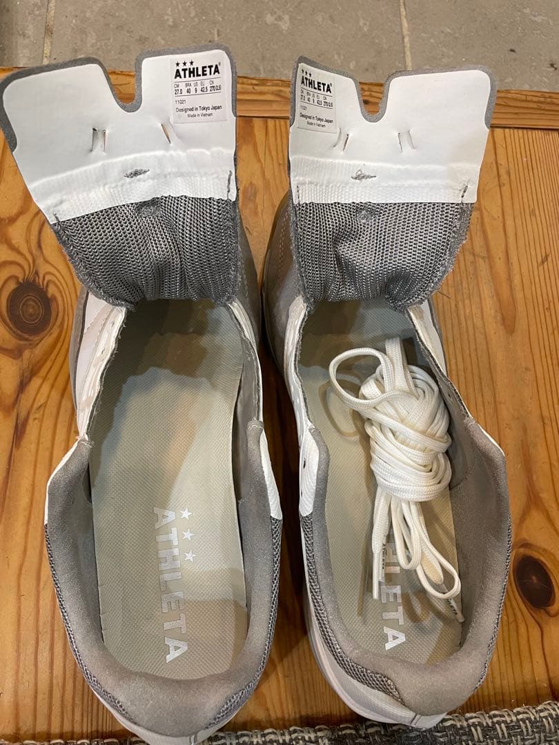 ATHLETA フットサルシューズ ホワイト　27