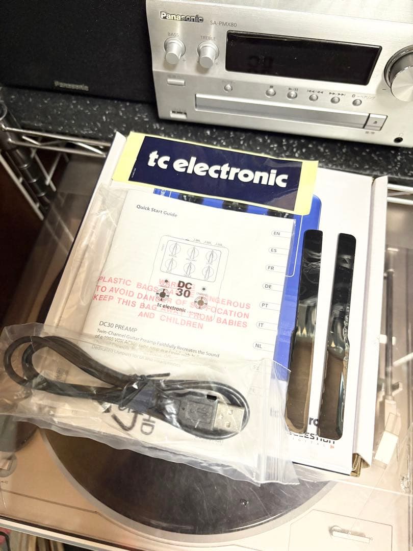 ほぼ新品 tc electronic DC30 VOX AC 30 モデリング