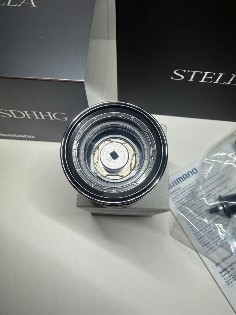 新品　22 ステラ C3000SDHHGと純正2500SHGスプールセット