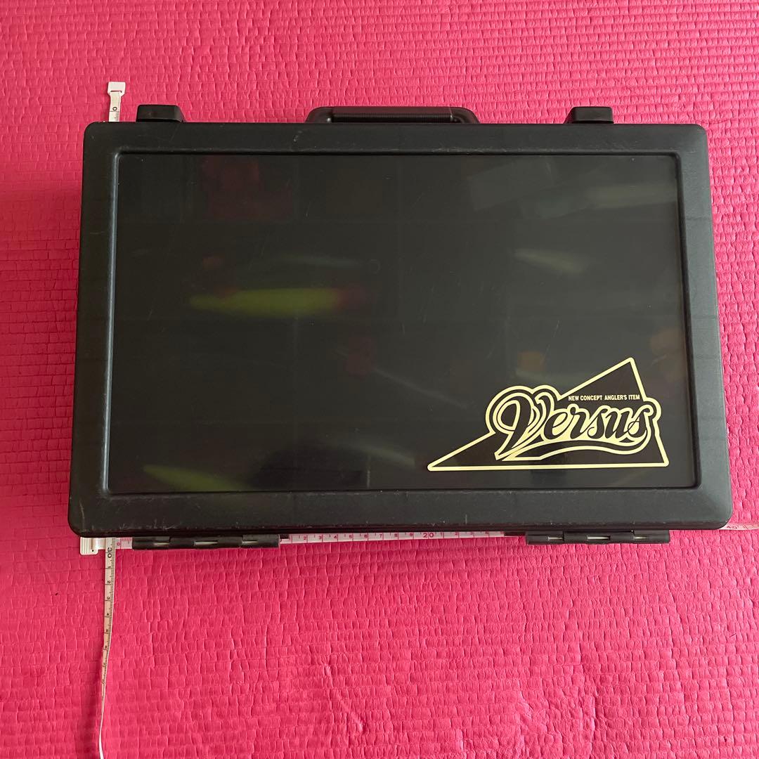 【中古】【全部で約35個】釣り用ルアー透明ケース入