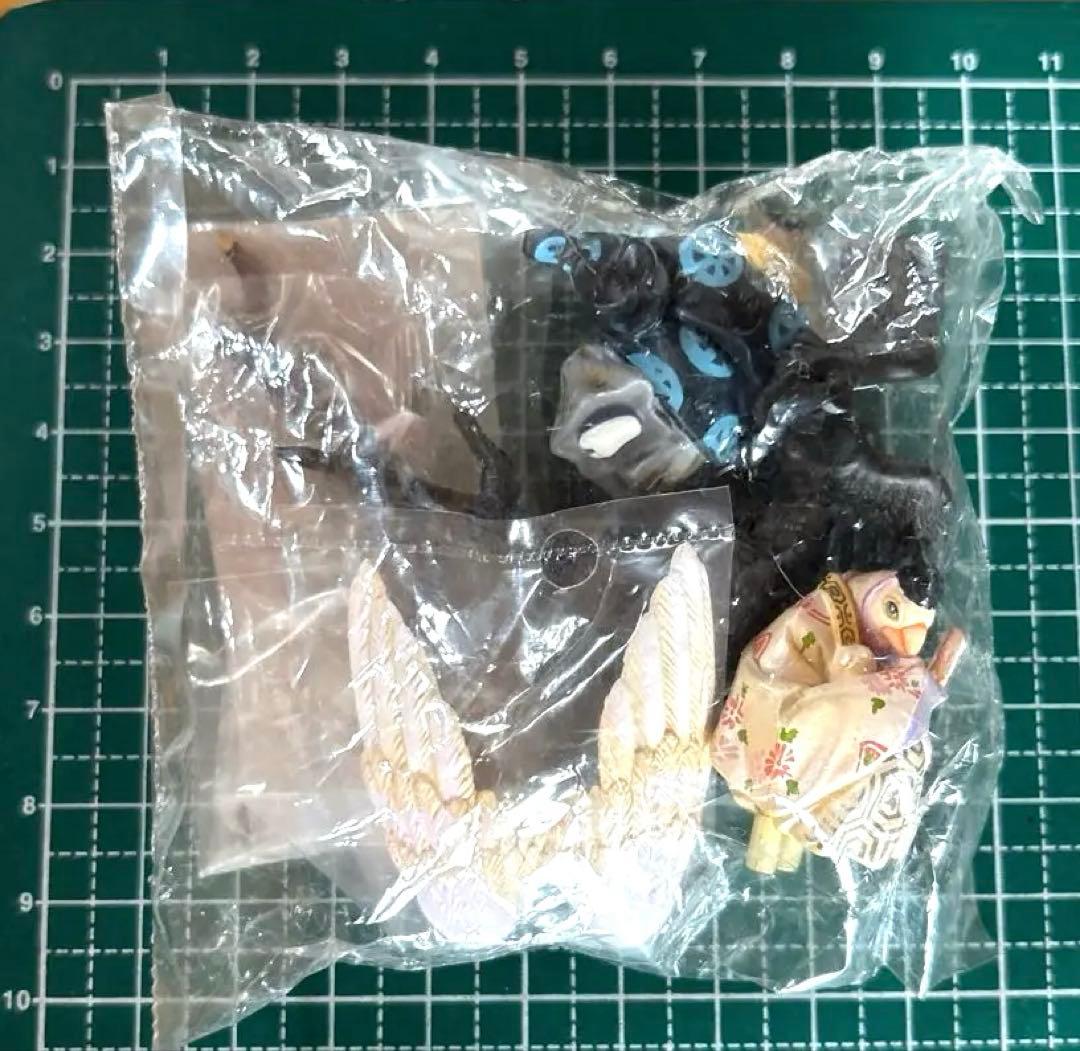 百鬼夜行抄　今市子　尾白と尾黒　ペアフィギュア　 画集応募者限定品　海洋堂