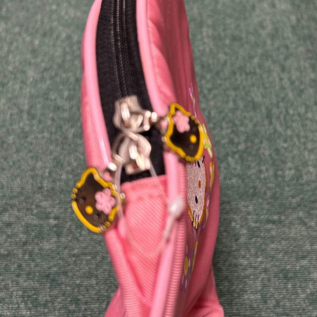 【新品未使用】ハローキティ　クラブケース　カオハナ