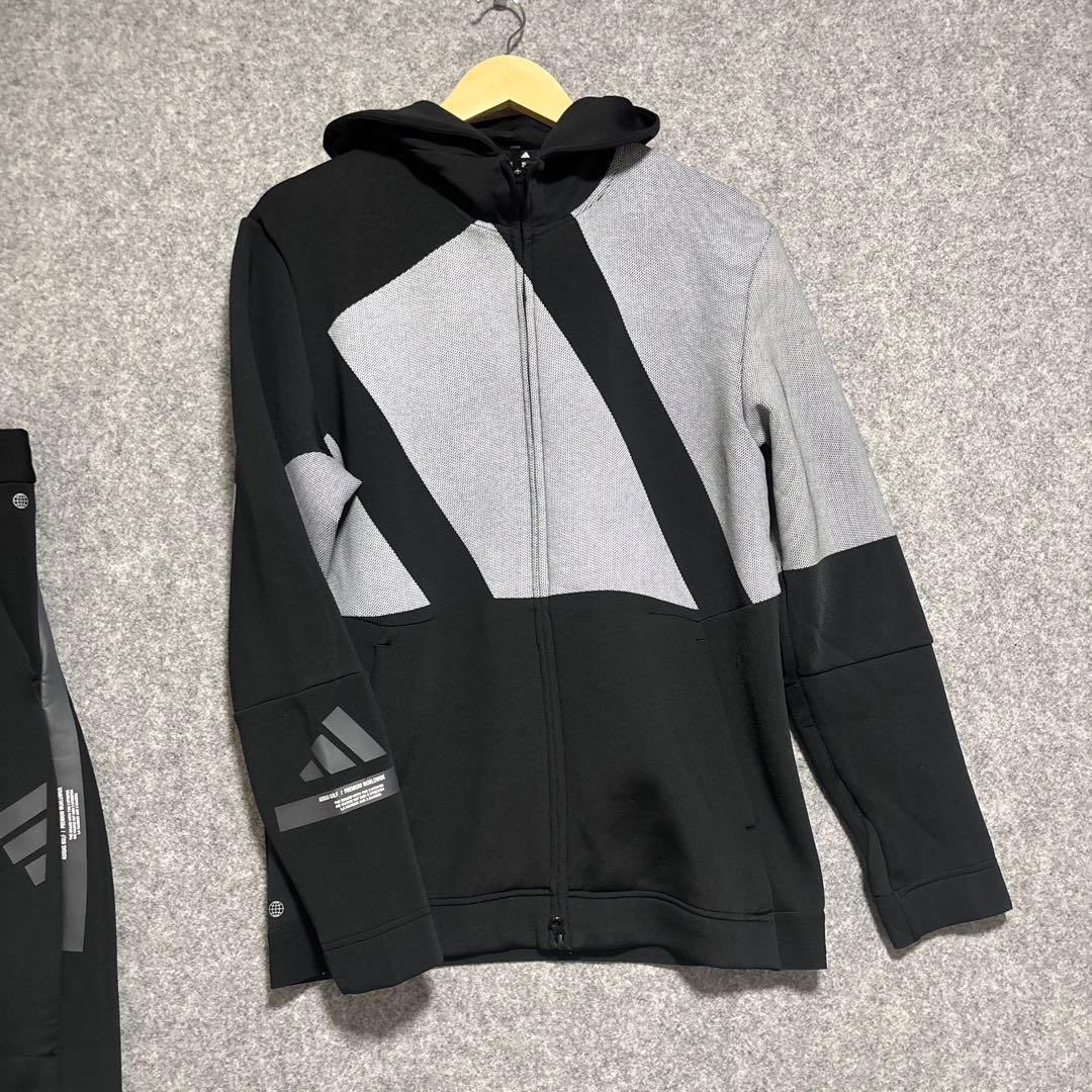 adidas ゴルフ　ビックアディダスロゴ　セットアップ　ストレッチ　快適