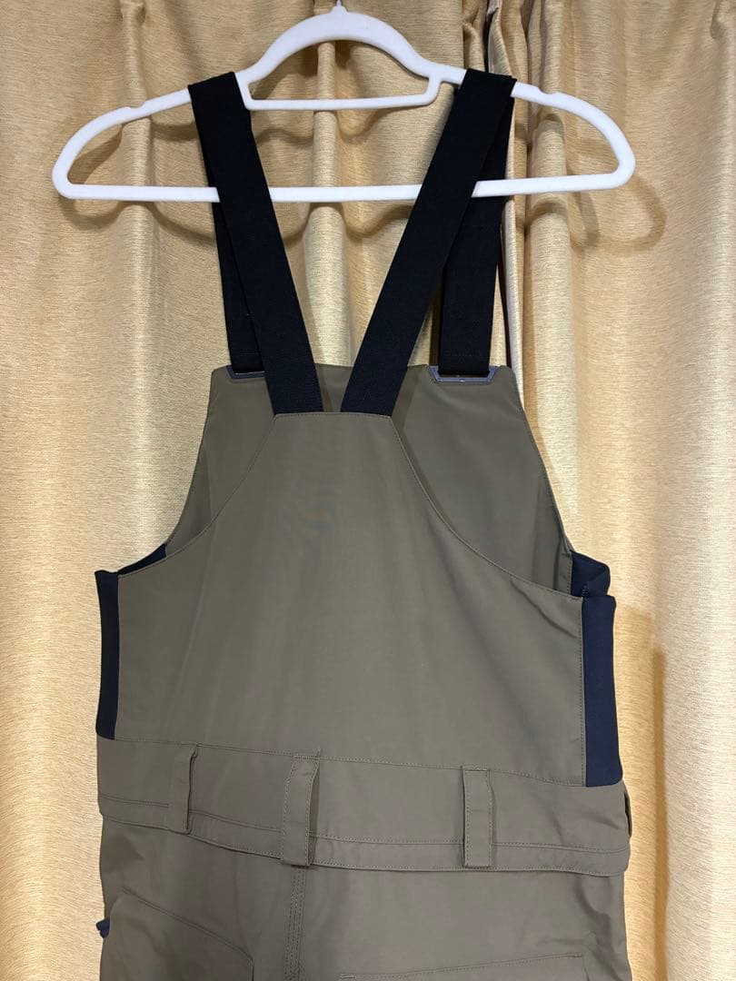 VOLCOM スノーボードウエア　リブパンツ　カーキUS-Sサイズ　メンズ