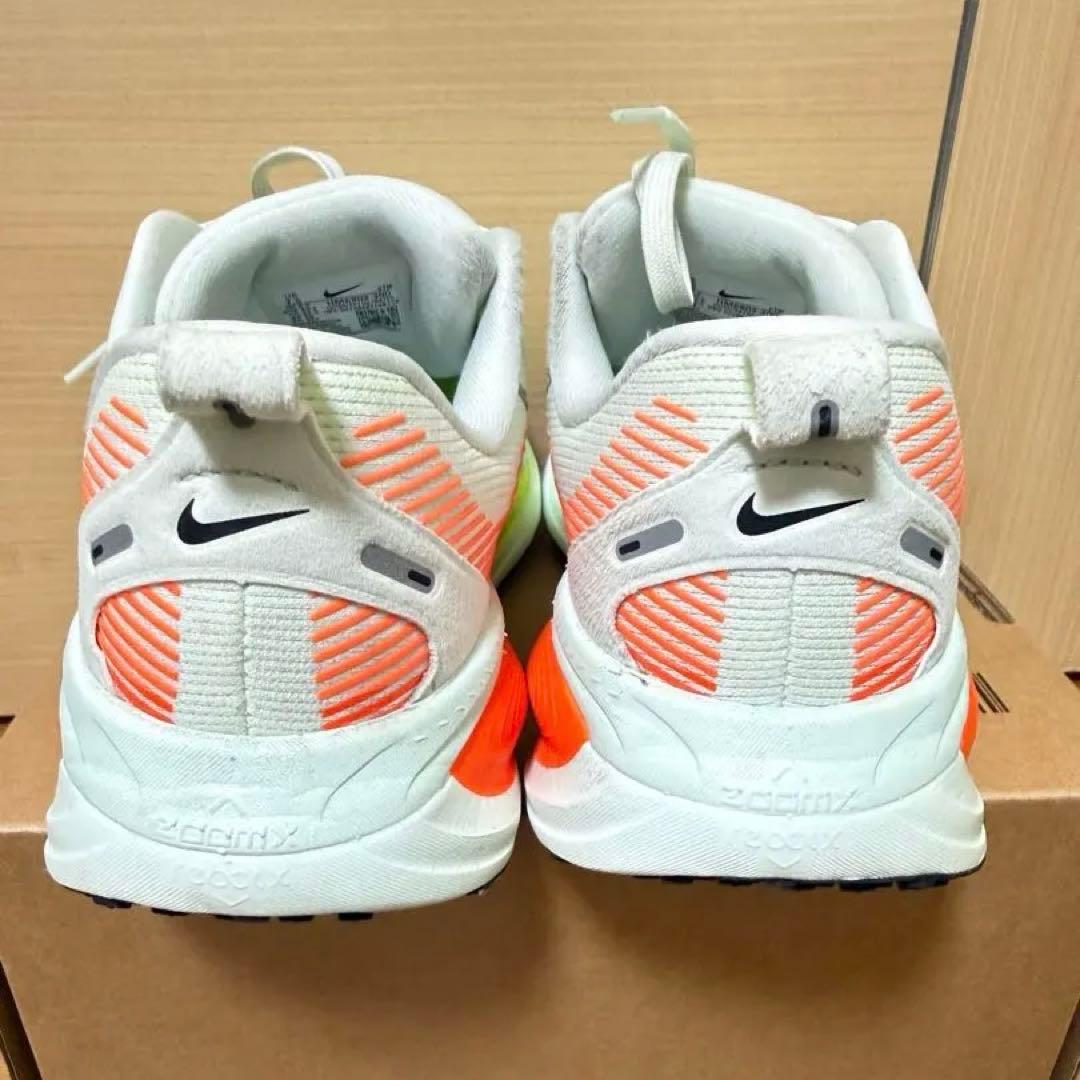Nike ボメロ18 25.5 定価16,500円
