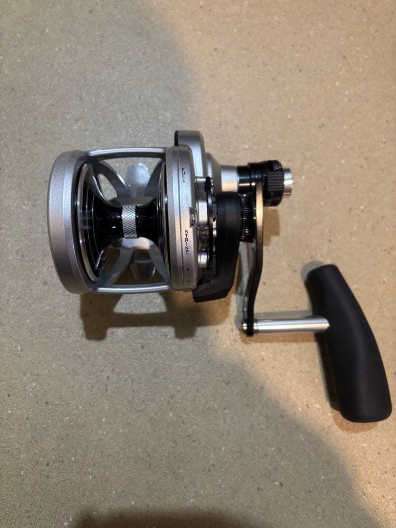 PENN FATHOM II 25NLD2 ペン ファゾム2 新品未使用
