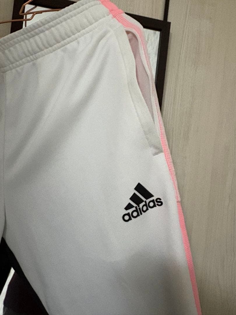 adidas Juventus コラボ ジャージ ホワイト ピンク
