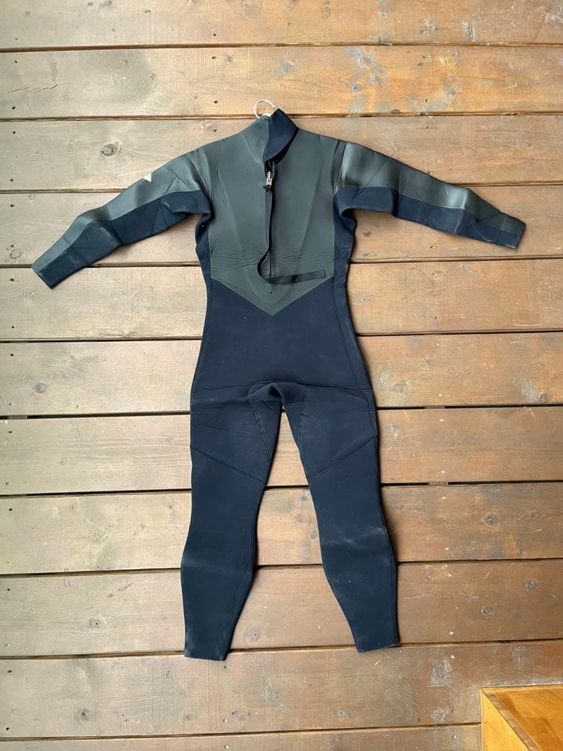 【値下げ】BILLABONG カスタムオーダー セミドライスーツ