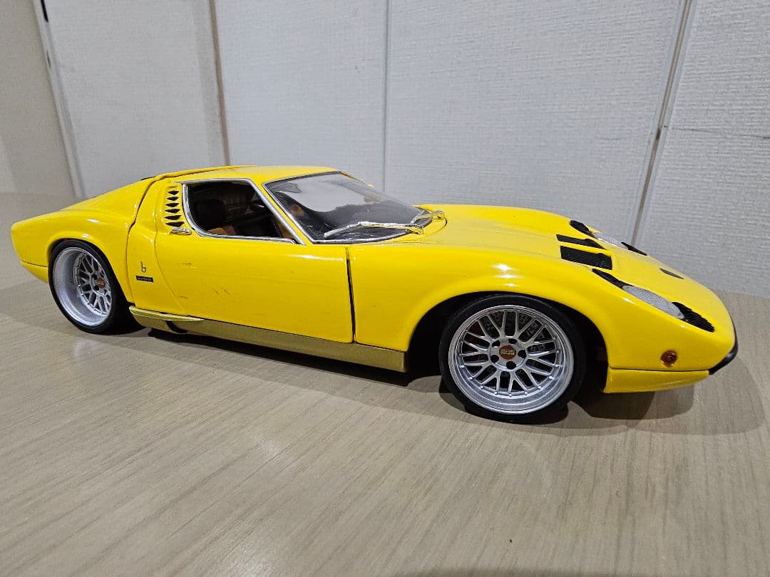 ANSON　1/18 　Lanborghini　Miura