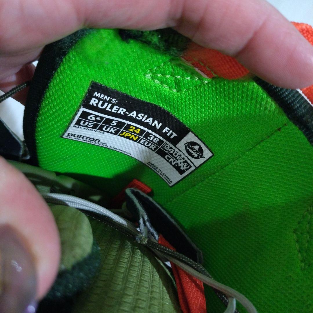 美品!!BURTON IMPRINT 2 スノーボードブーツ 迷彩24cm