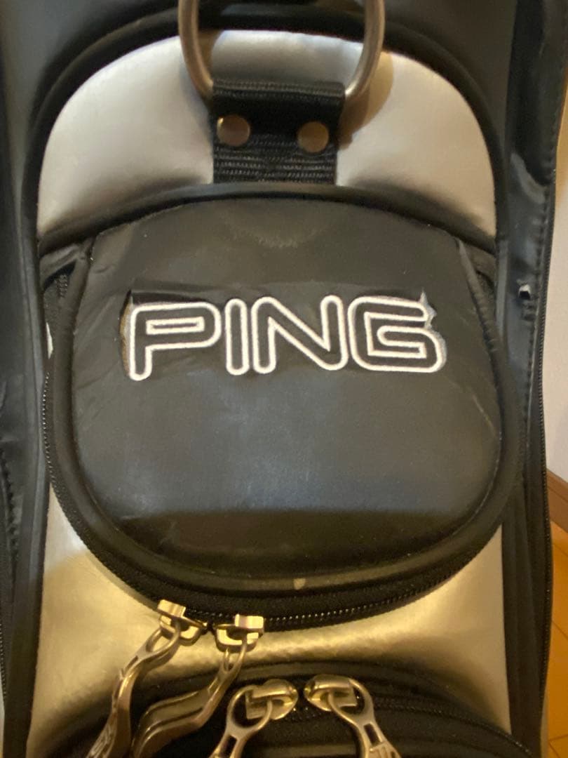 ピン PING ANSER キャディバッグ ゴルフバッグ 6分割　フード有り