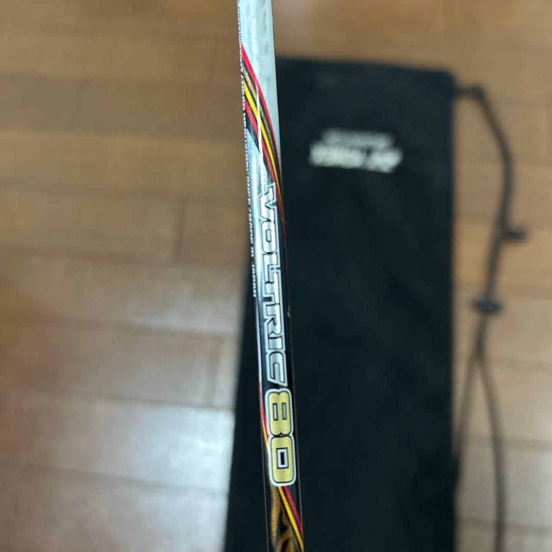 YONEX VOLTRIC 80 バドミントンラケット ケース付き