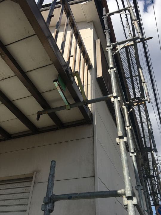 足場　ブレンダ