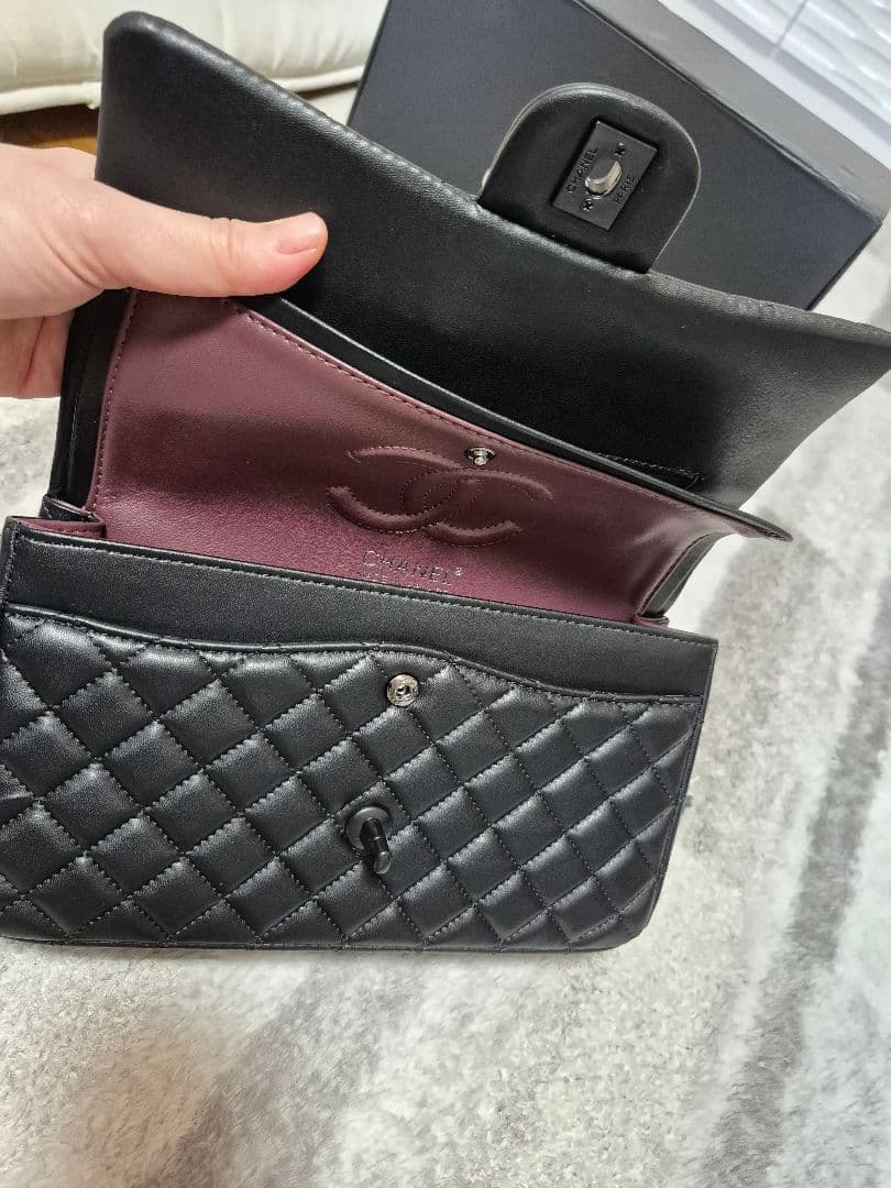 CHANELノベルティ 二つ折り財布