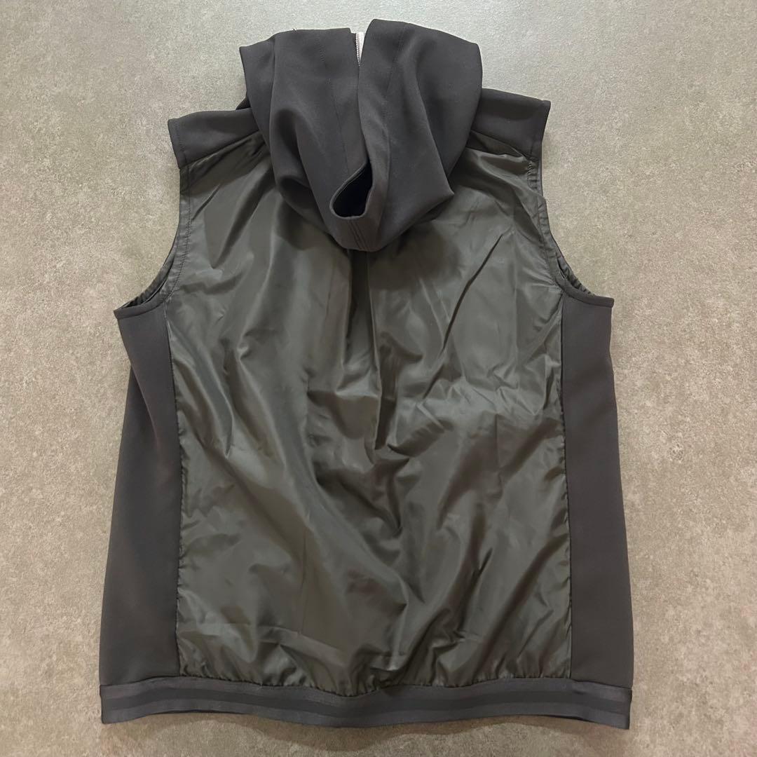 LANVIN SPORTフード取り外し可能フルオープンベスト サイズ38
