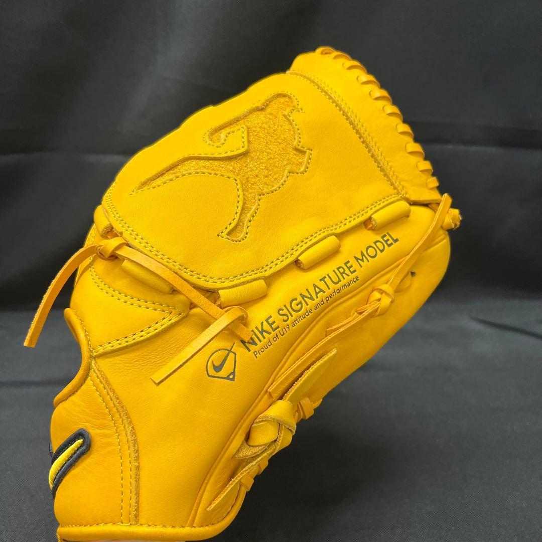 ス*ペ様 B3【used】NIKE 野球グローブ　上原浩治モデル　軟式　ベースボ