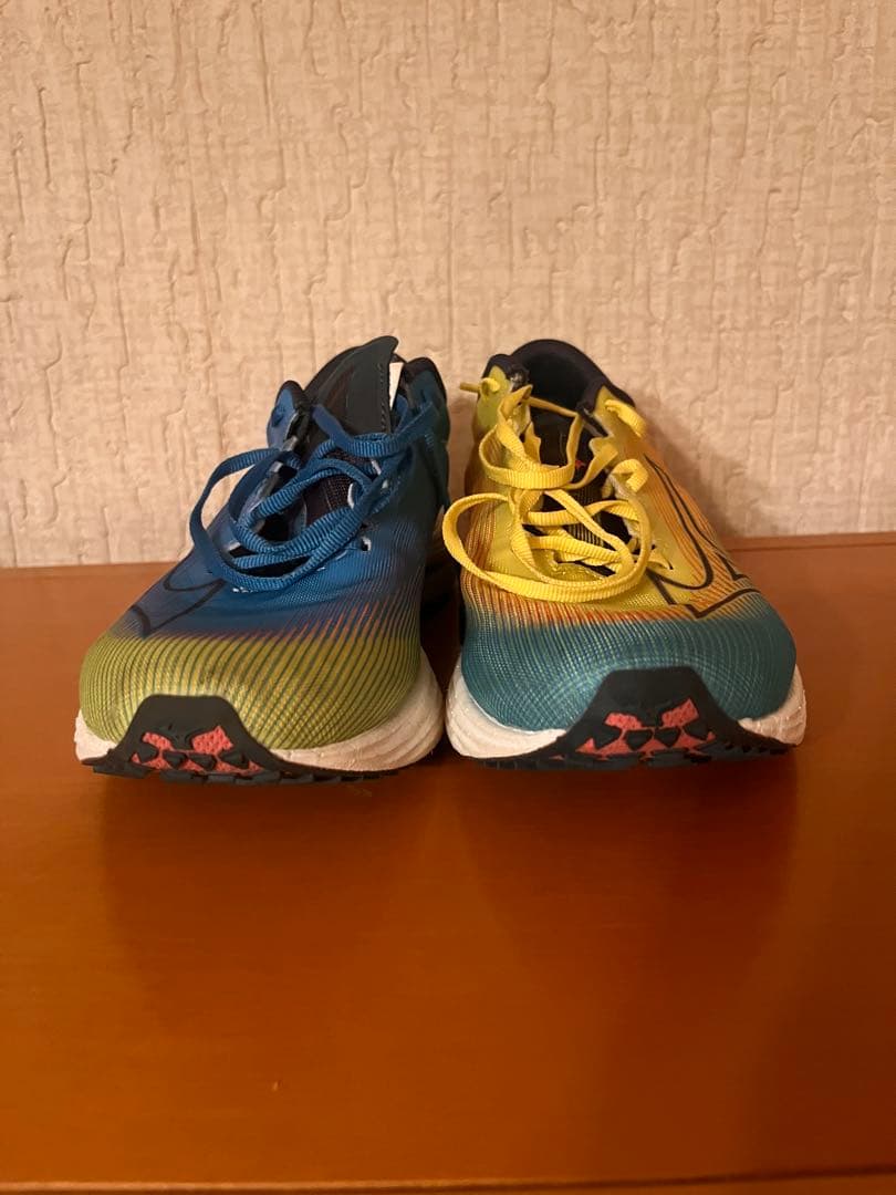 Mizuno ウェーブリベリオン 26.5