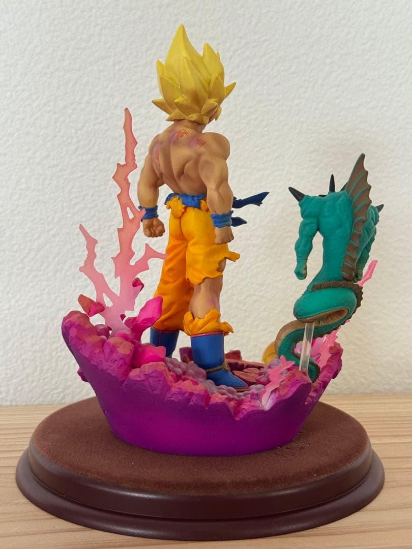 ドラゴンボール セレクション 孫悟空 巻五 超サイヤ人 フィギュア