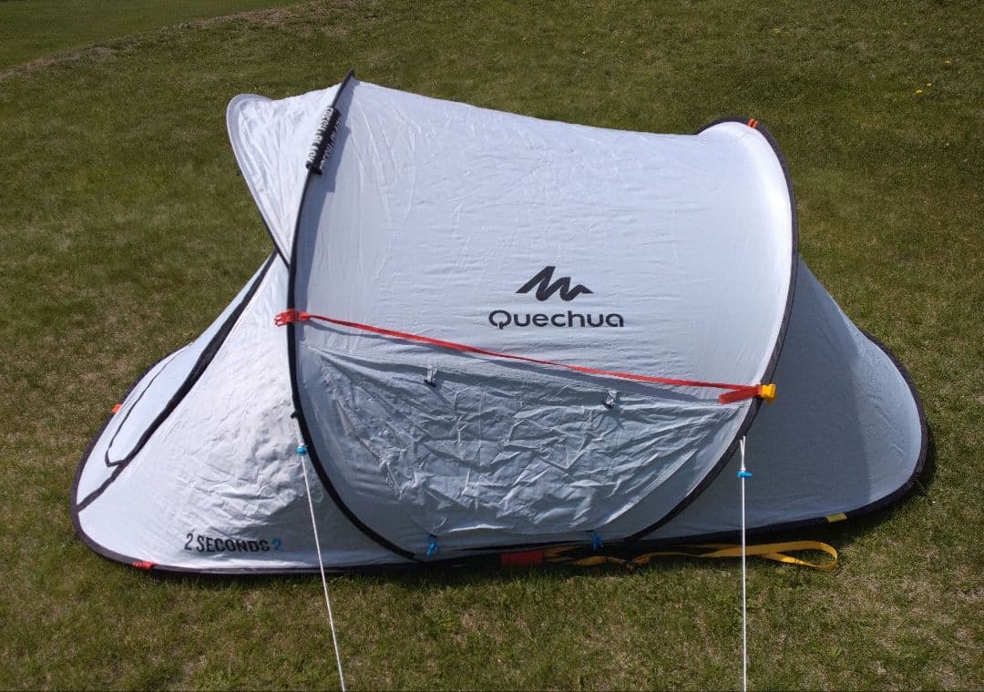 ★quechua　ケシュア　2人用　ポップアップテントFRESH＆BLACK★