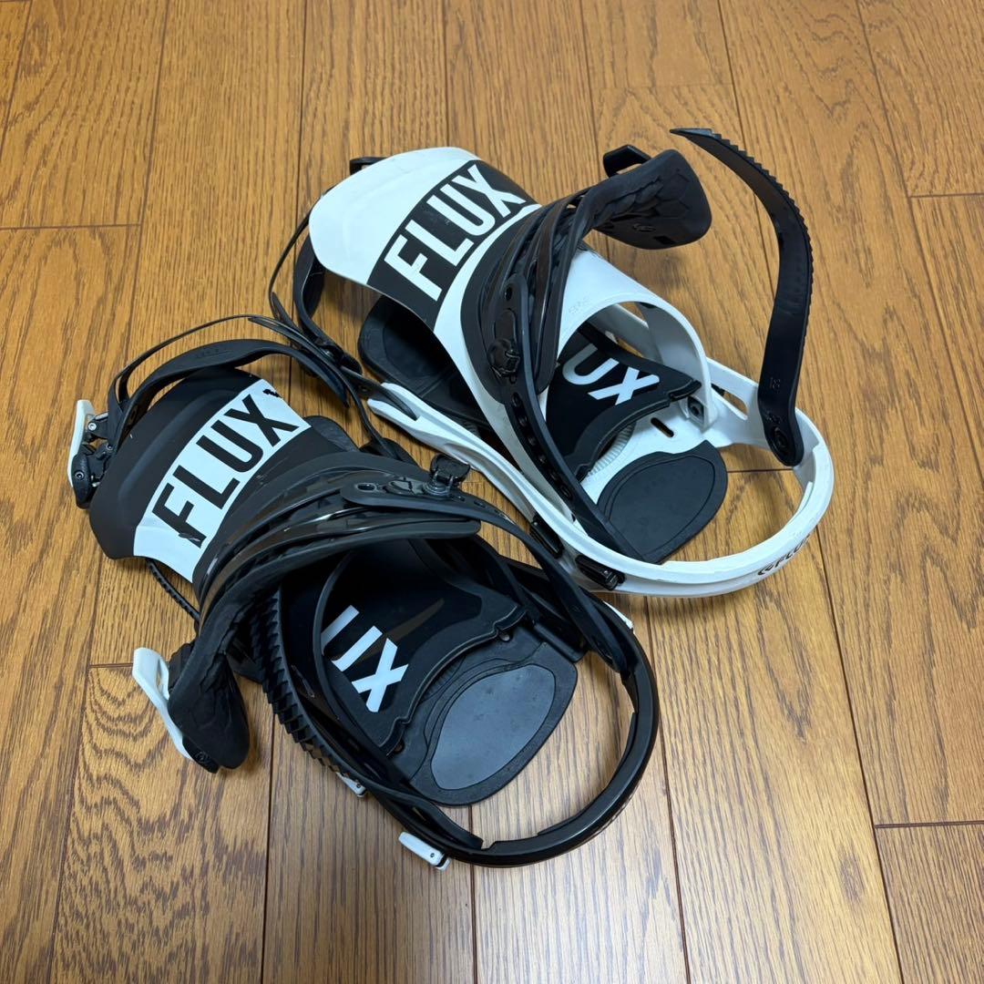 FLUX DS ビンディングブラックホワイト