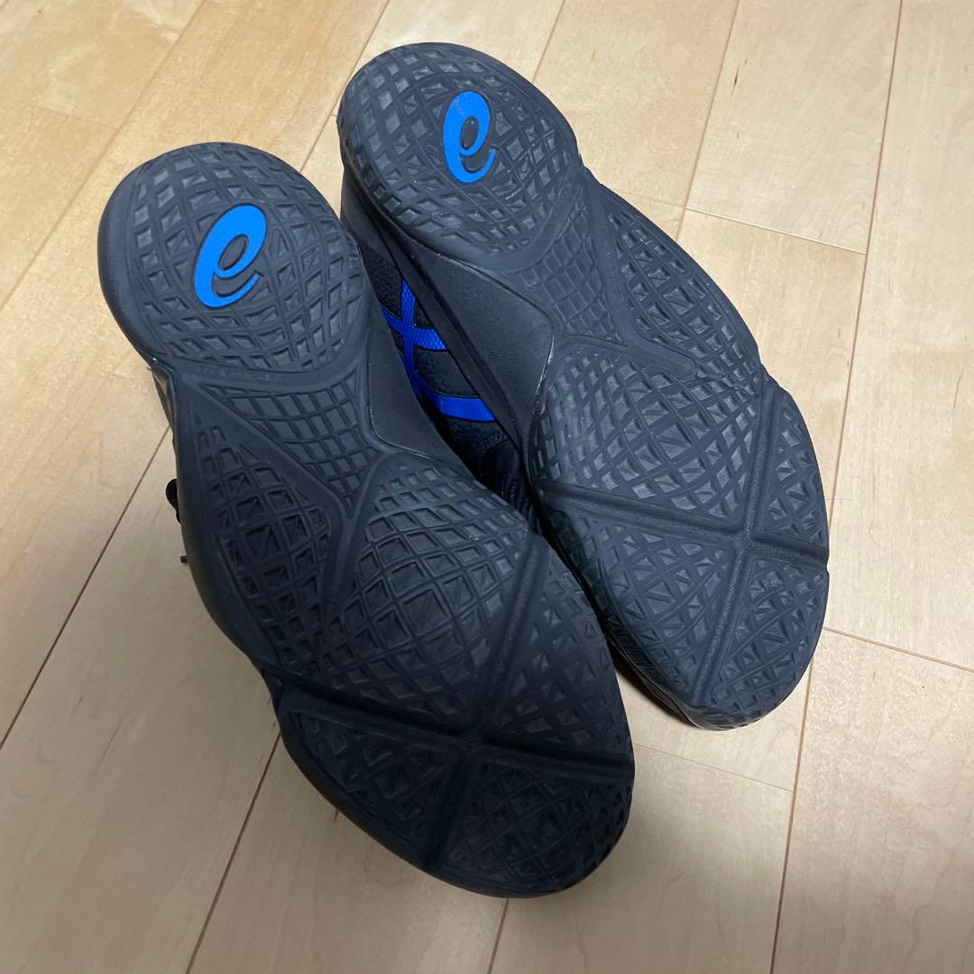 ASICS バスケットボールシューズ ブラック/ブルー