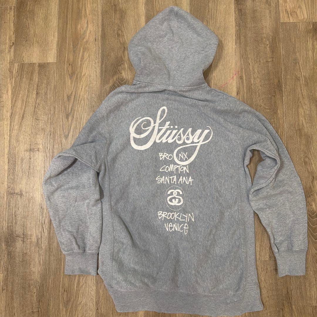 Stüssy グレー フーディ Lサイズ