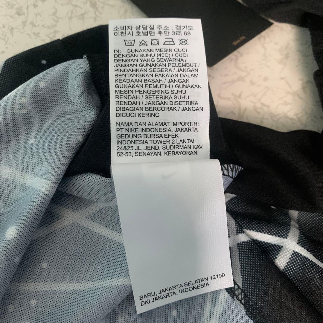 【新品未使用】Sサイズ　2025NIKE浦和レッズ　プレマッチトップ　CWC