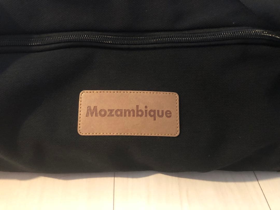 Mozambique 折りたたみテーブル 収納バッグ付き