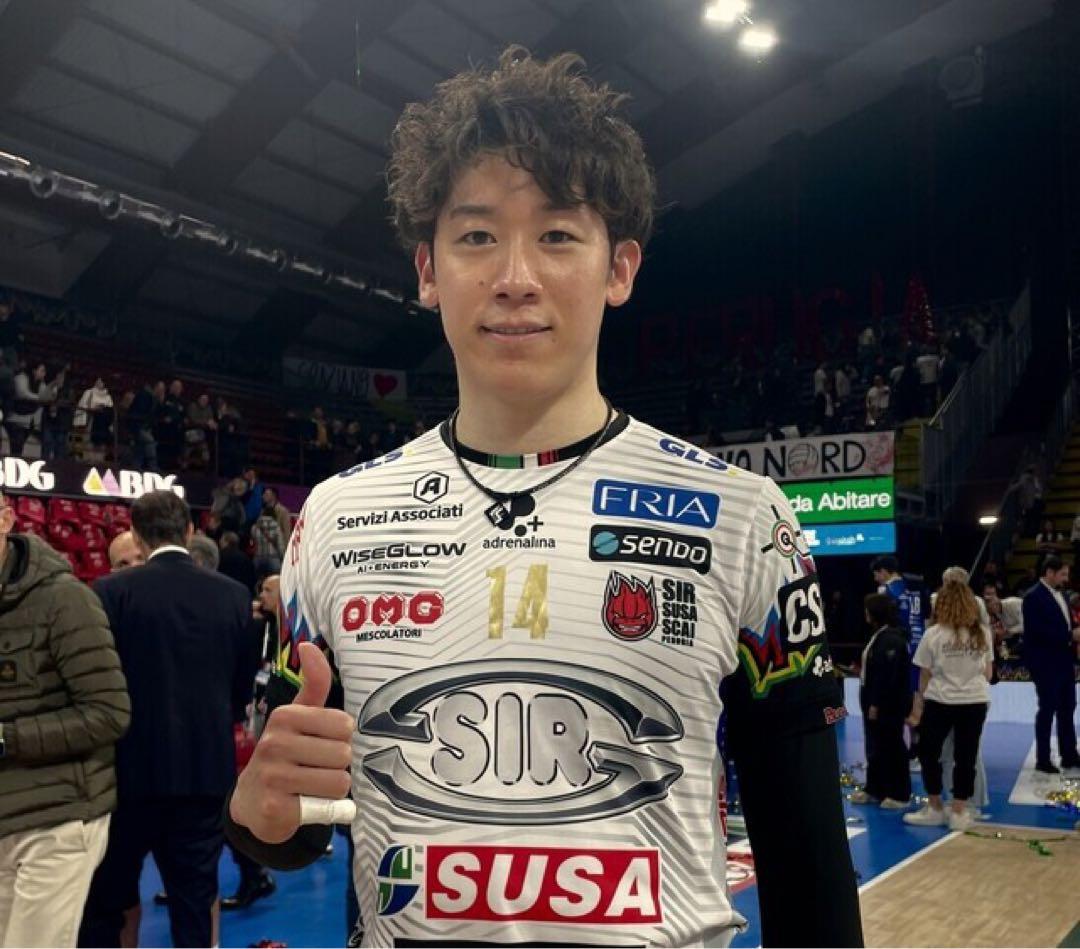 ペルージャ 2025-26 石川祐希選手アウェイユニフォーム