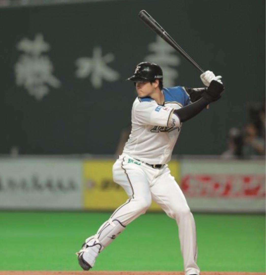 美品 ファイターズ 大谷翔平 ユニフォーム