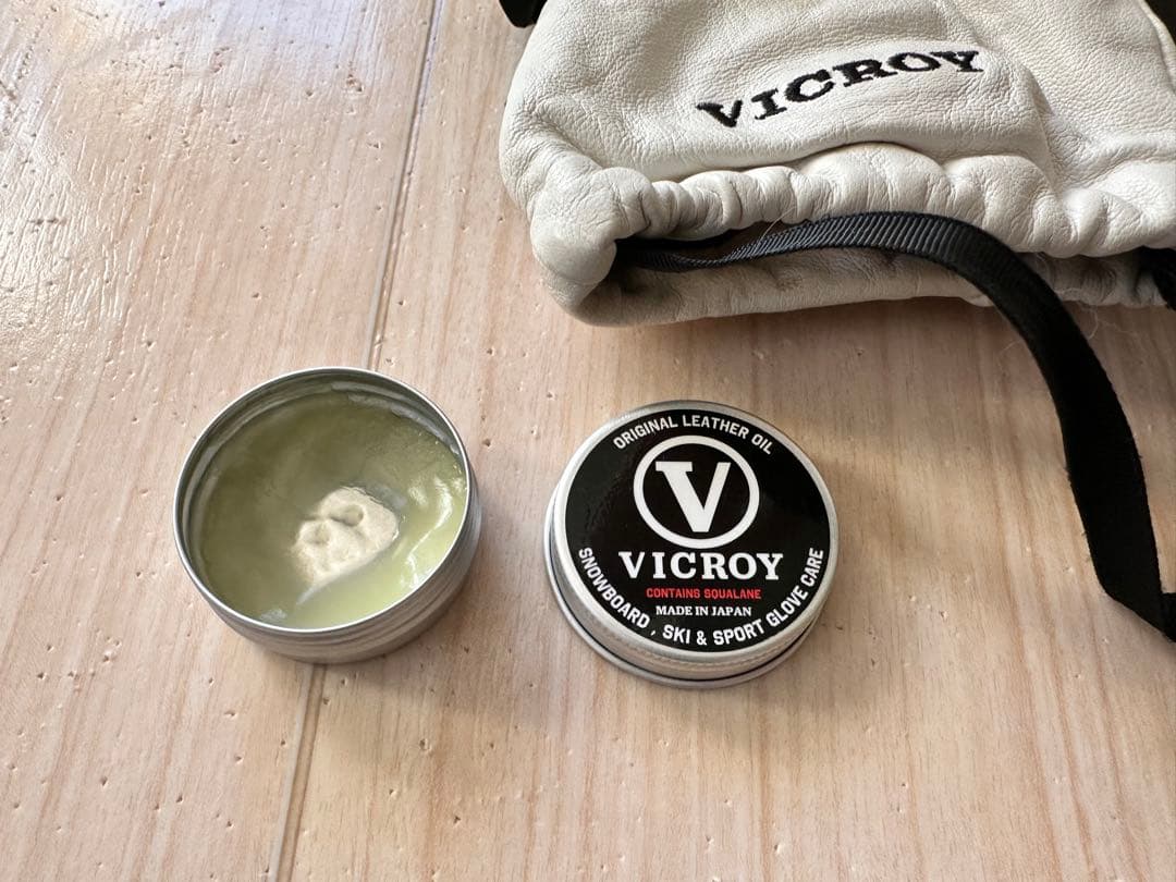 VICROY ビクロイ グローブ ホワイト
