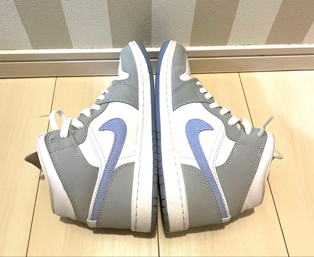 正規品⭐︎エアージョーダン1⭐︎ウルフグレー⭐︎23.0⭐︎AJ1⭐︎鑑定書付