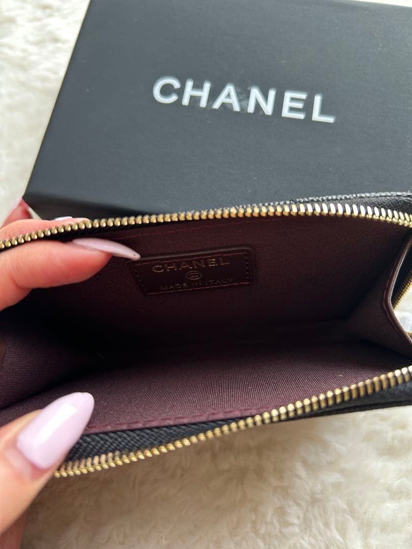 CHANEL ブラック フラグメントケース ノベルティ