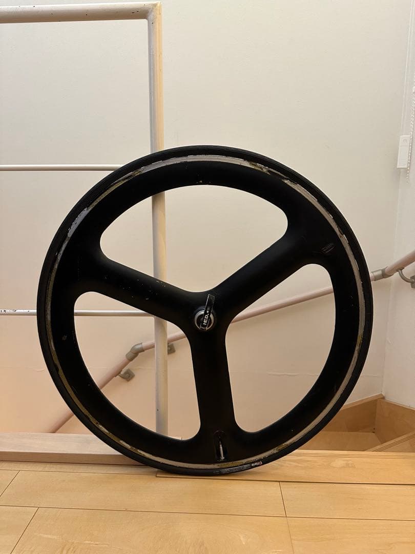 HED 3本バトン　ホイール　前輪　700c