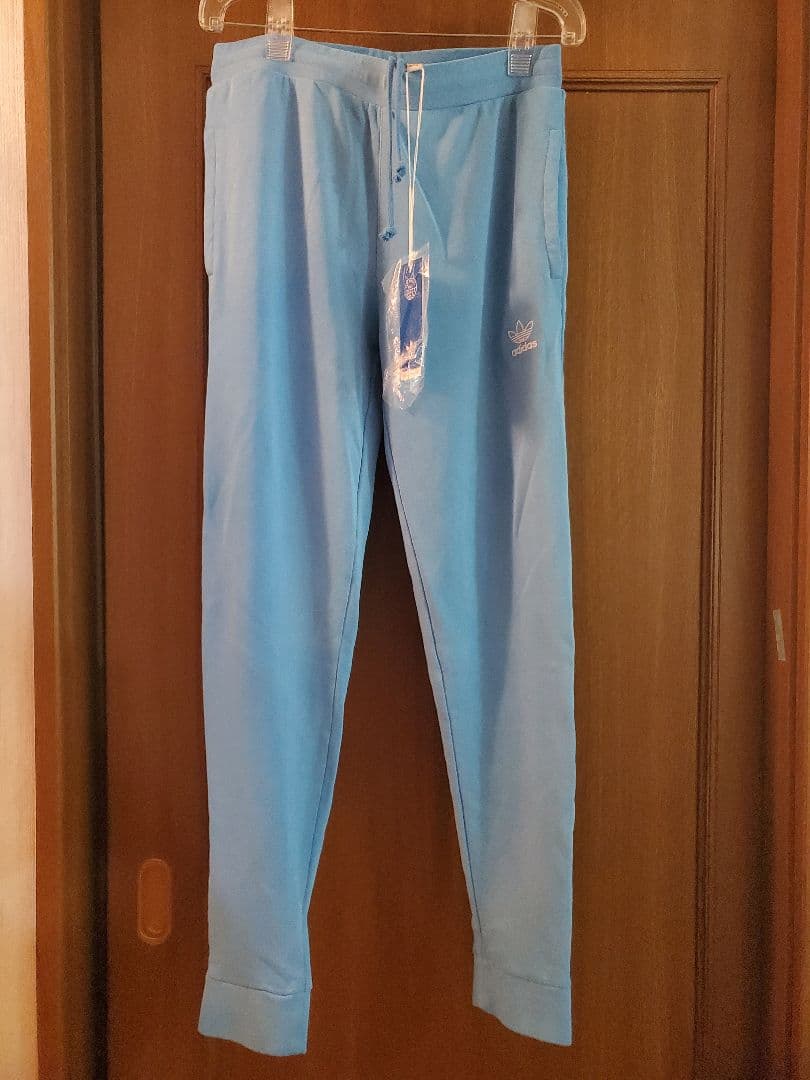 adidas　ジャージ　ズボン　パンツ　未使用　パステルブルー　ブラック