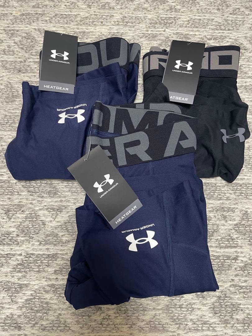 アンダーアーマー　UNDER ARMOUR 新品　3着