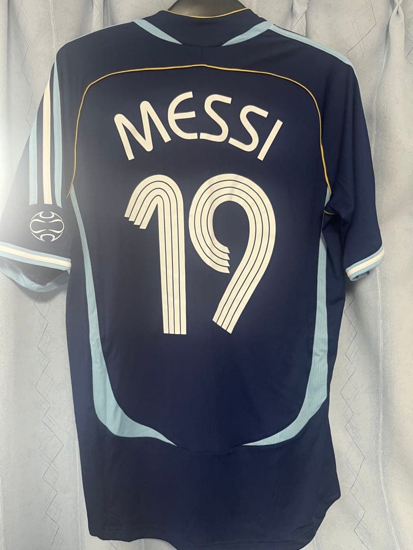 adidas アルゼンチン代表 MESSI 19 シャツ　2006