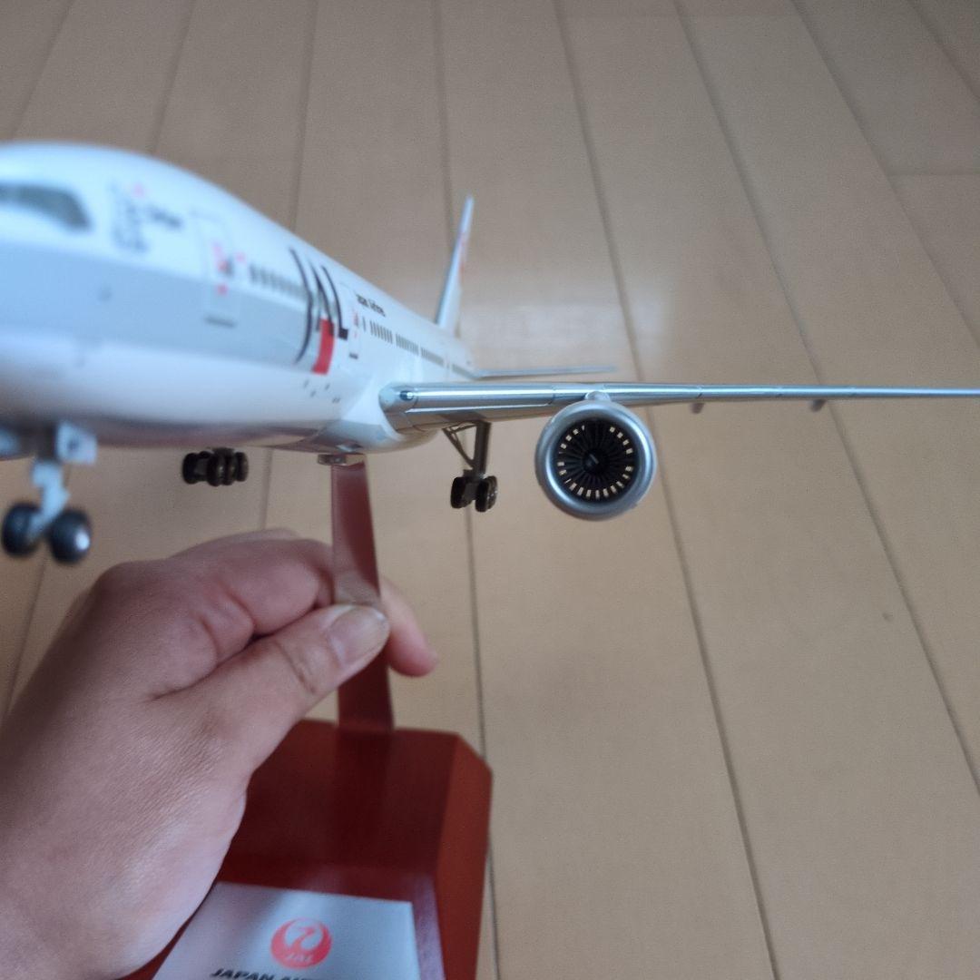 JAL BOEING777-200 初号機JA8981　1/200スケール模型