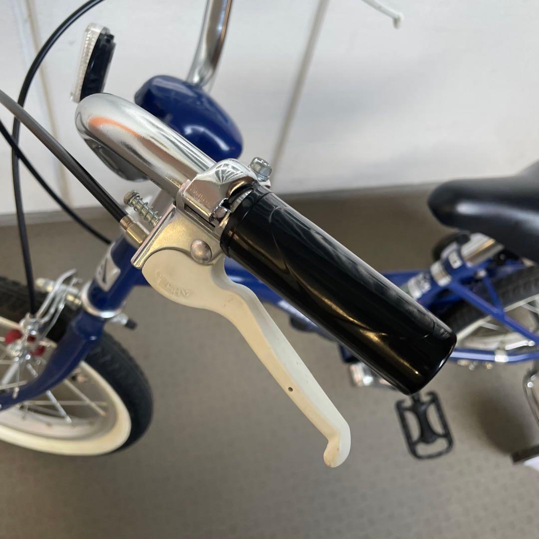 美品　キッズ自転車　14インチ　コマ付き