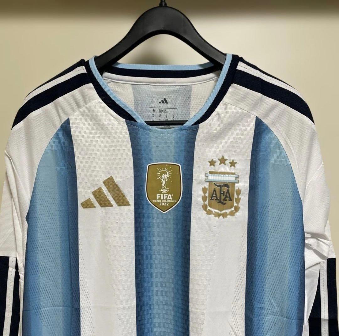 T*^様 アルゼンチン代表 長袖ユニフォーム Mサイズ• 新品です。
