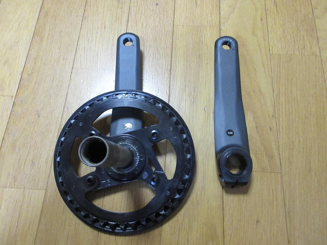SHIMANO　 CUES 　ホーローテックⅡ　クランクセット　170mm