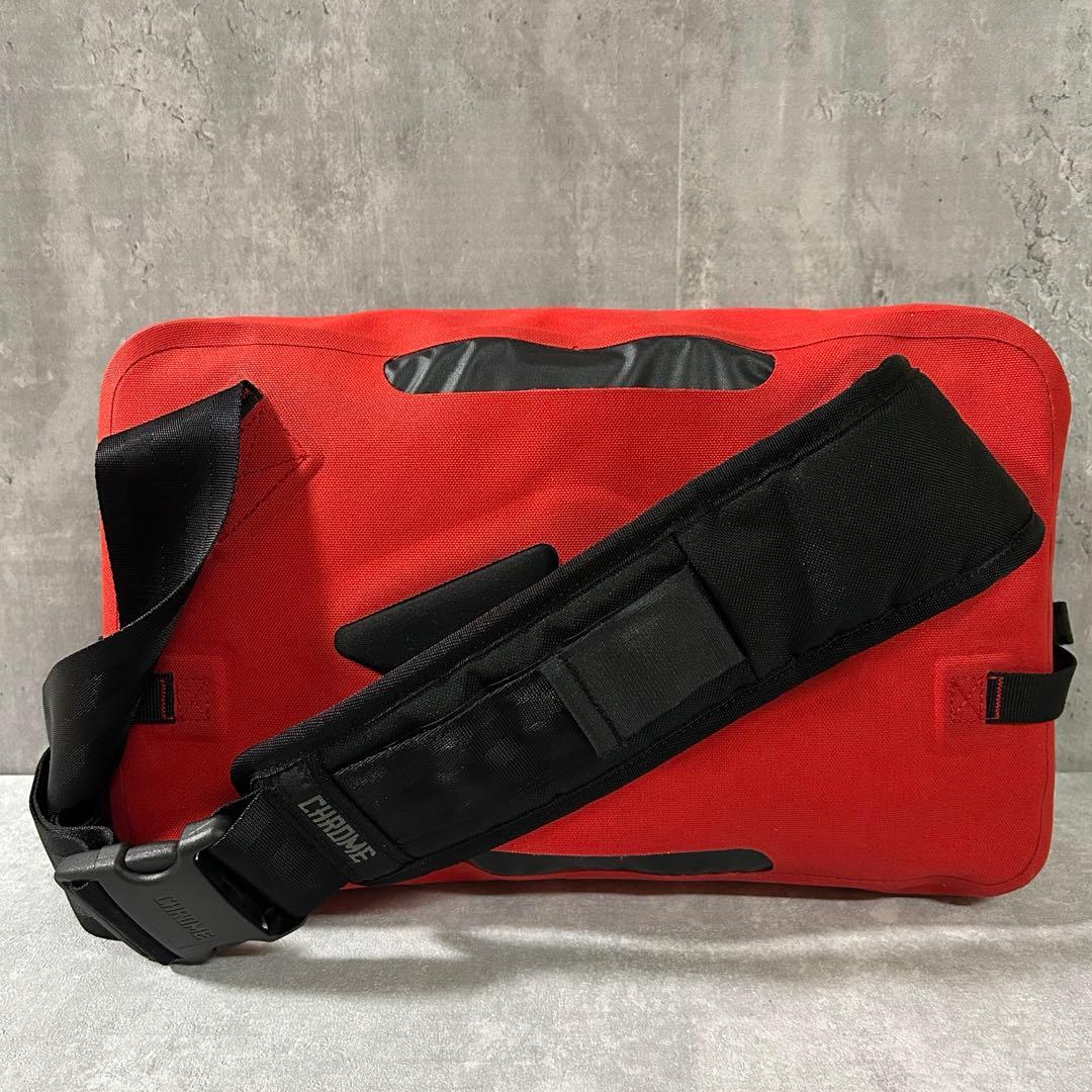 CHROME URBAN EX SLING10L完全防水ボディバッグサイクル
