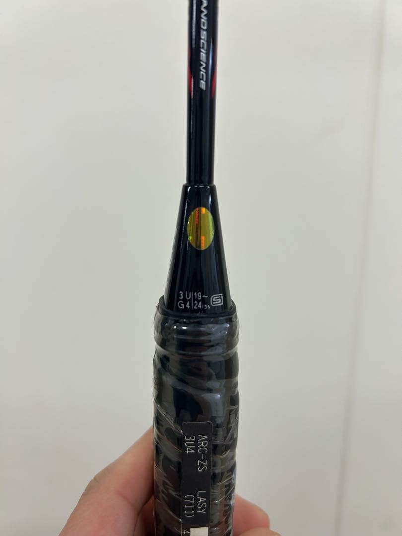 新品の廃盤人気ラケット‼️ アークセイバーZスラッシュ　3UG4