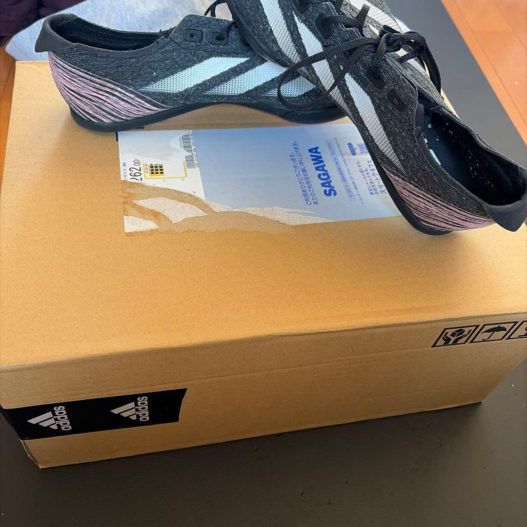 adidas スパイク・シューズ ブラック/ピンク 箱付き