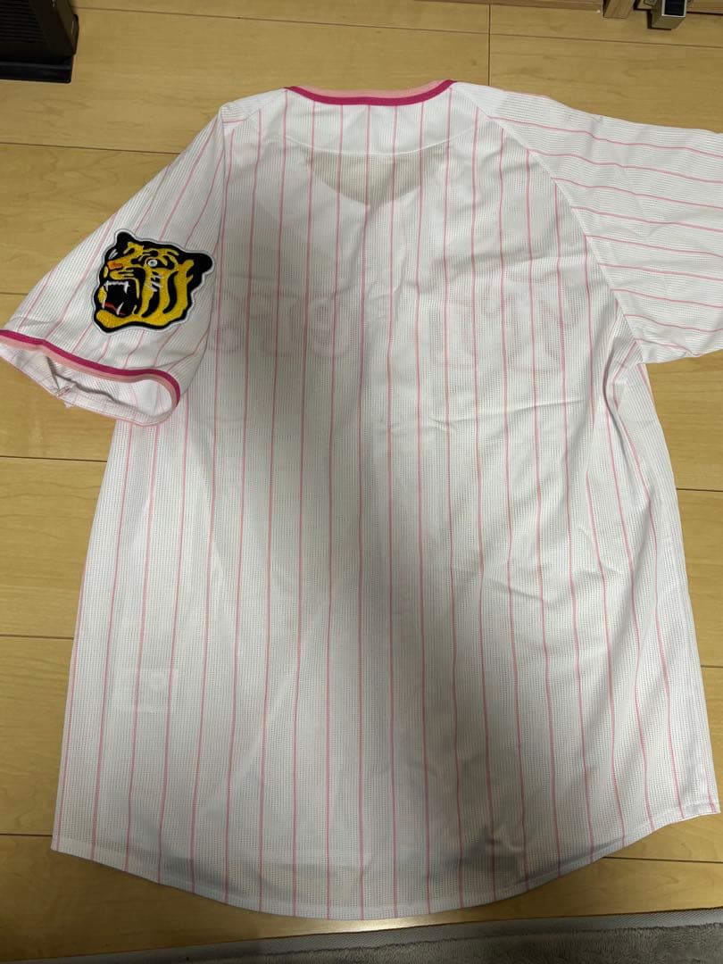 阪神タイガース ピンク 縦じま ユニフォーム M