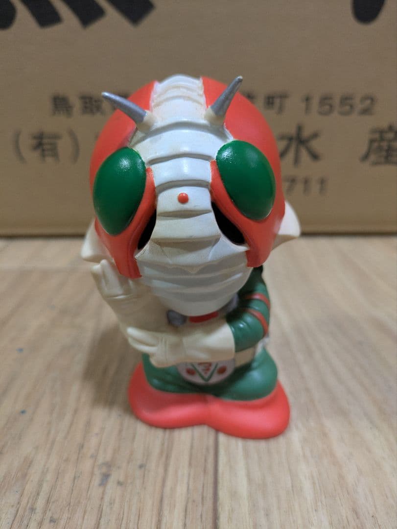 仮面ライダー フィギュア 13体セット貯金箱フルセット？おまけ付き